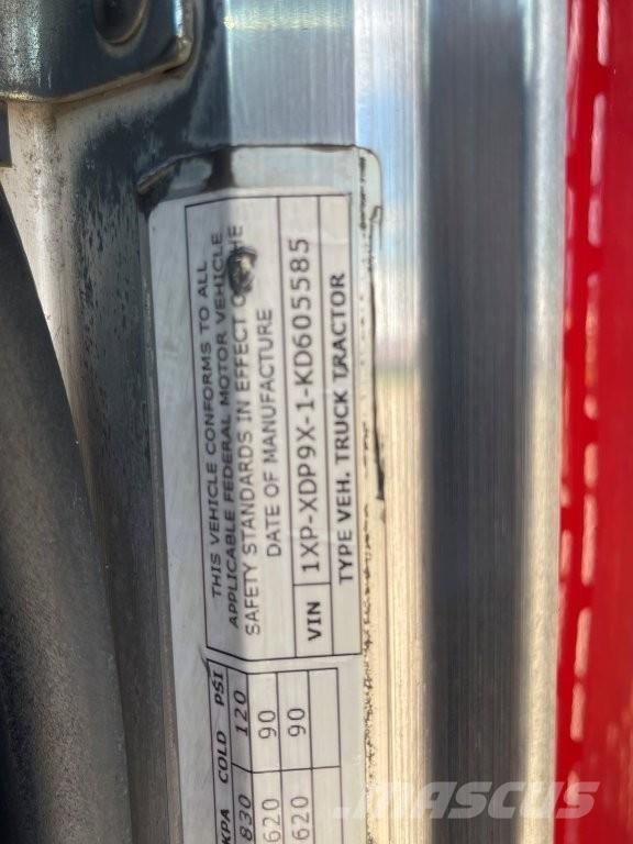 Peterbilt 389 Autotractoare