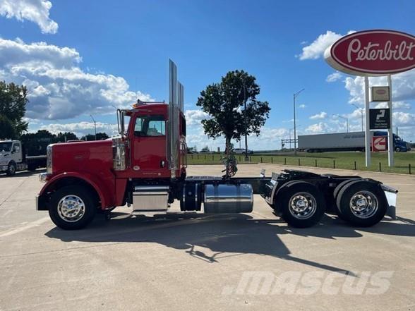 Peterbilt 389 Autotractoare
