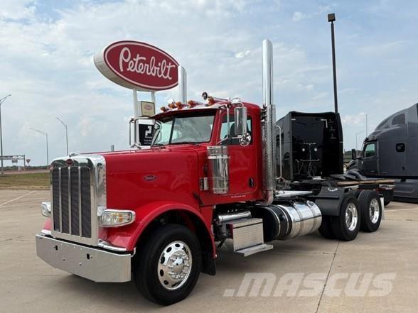 Peterbilt 389 Autotractoare