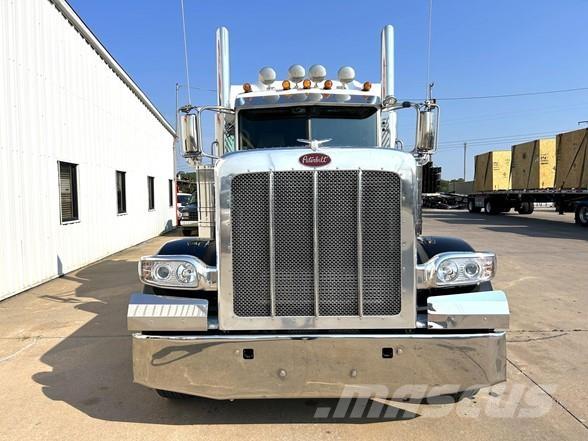Peterbilt 389 Autotractoare