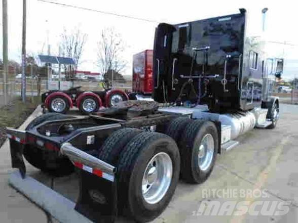 Peterbilt 389 Autotractoare