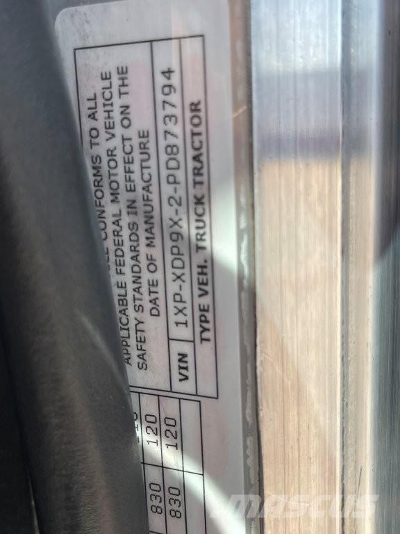 Peterbilt 389 Autotractoare