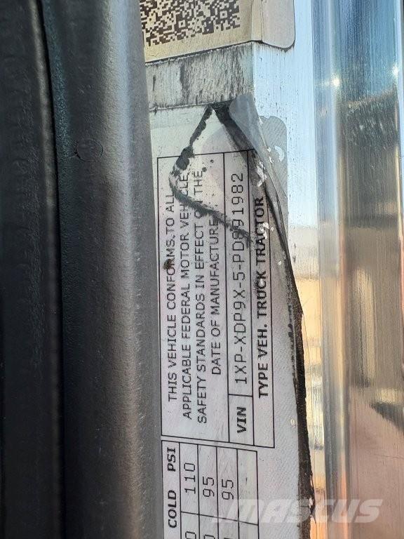 Peterbilt 389 Autotractoare