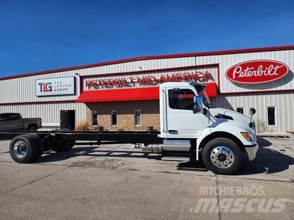 Peterbilt 536 Camion cabina sasiu
