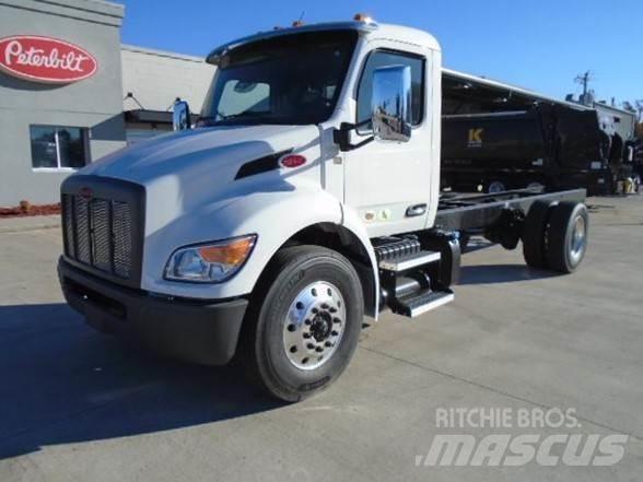 Peterbilt 536 Camion cabina sasiu