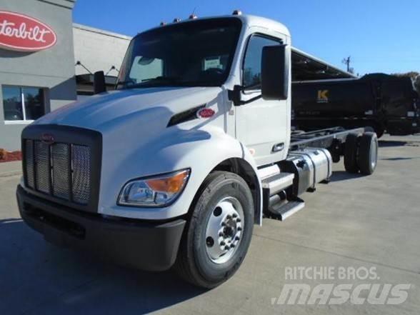Peterbilt 536 Camion cabina sasiu