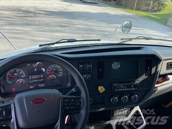 Peterbilt 536 Utilaje construcții - Altele