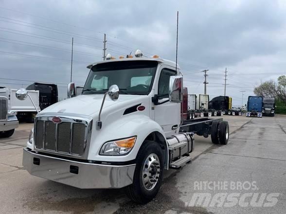 Peterbilt 536 Camion cabina sasiu