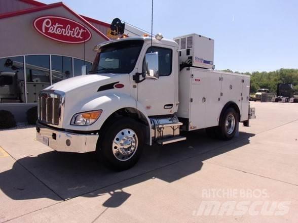 Peterbilt 536 Utilaje construcții - Altele