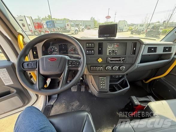 Peterbilt 537 Camion de deseuri