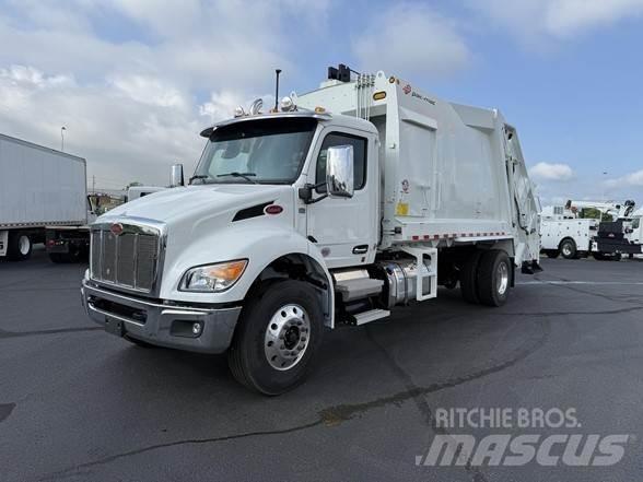 Peterbilt 537 Camion de deseuri