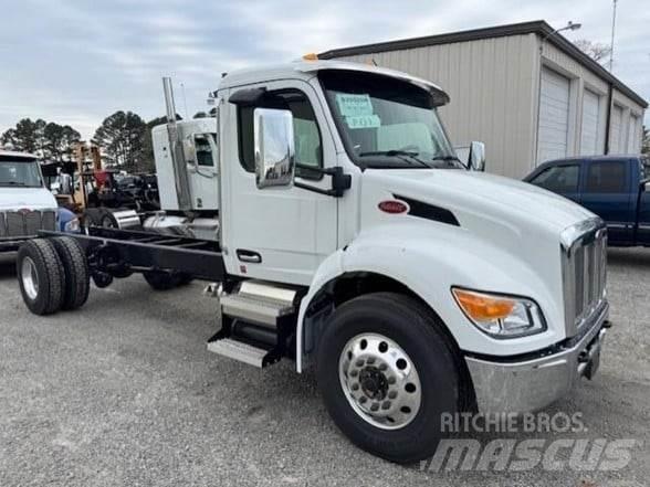 Peterbilt 537 Camion cabina sasiu