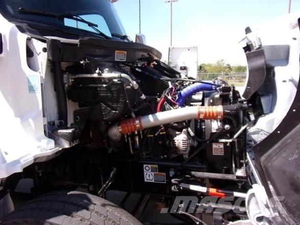 Peterbilt 537 Utilaje construcții - Altele