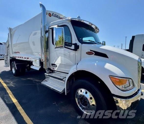 Peterbilt 537 Camion de deseuri