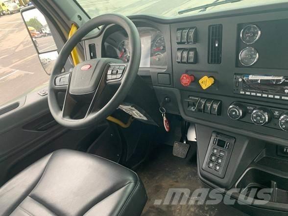 Peterbilt 548 Camion de deseuri