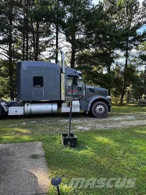 Peterbilt 567 Autotractoare