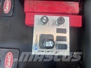 Peterbilt 567 Autobasculanta