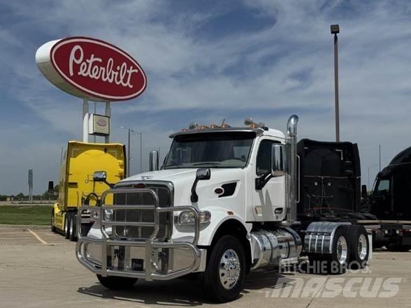 Peterbilt 567 Autotractoare