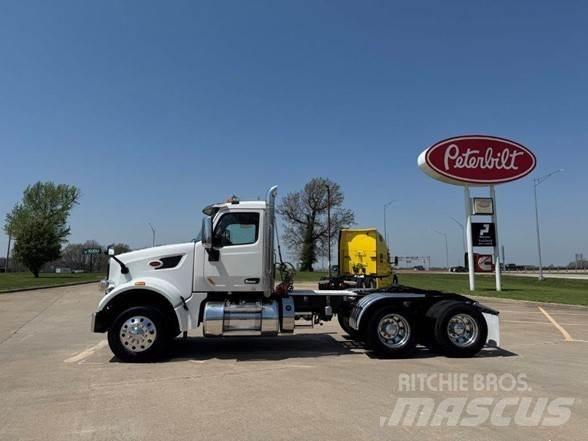 Peterbilt 567 Autotractoare