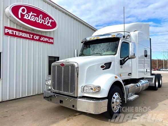 Peterbilt 567 Autotractoare
