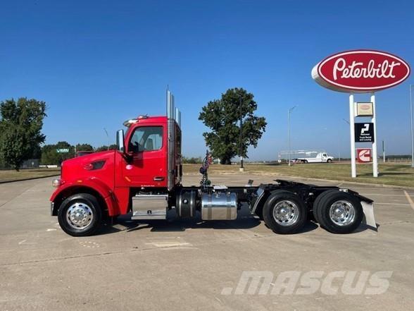 Peterbilt 567 Autotractoare