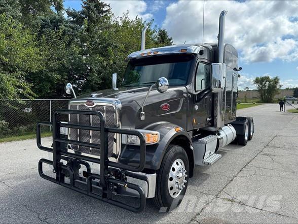 Peterbilt 567 Autotractoare