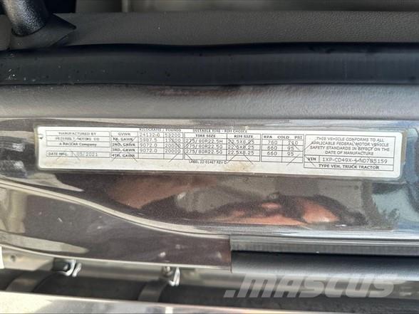 Peterbilt 567 Autotractoare