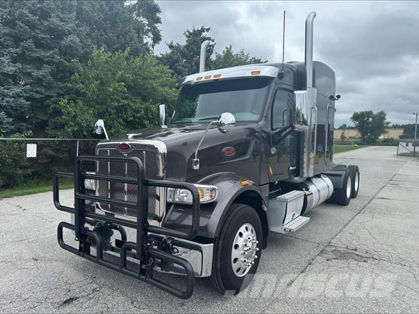 Peterbilt 567 Autotractoare