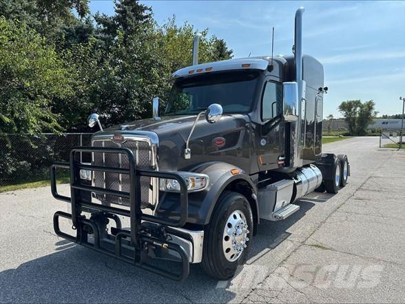 Peterbilt 567 Autotractoare