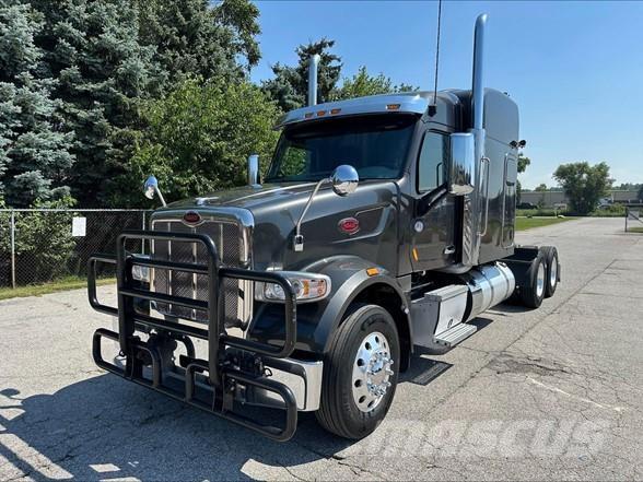 Peterbilt 567 Autotractoare