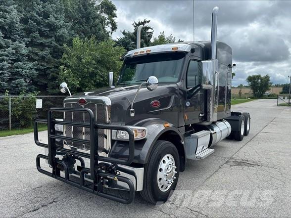 Peterbilt 567 Autotractoare