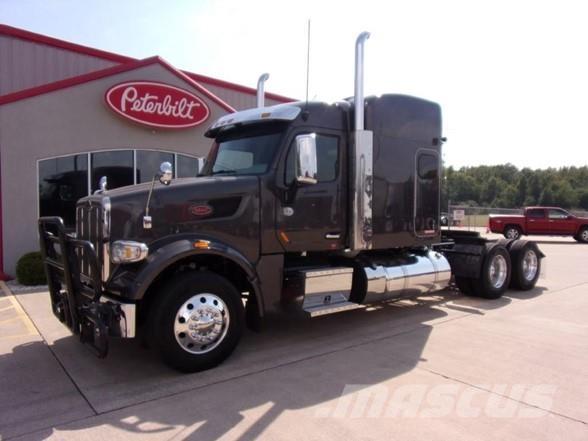 Peterbilt 567 Autotractoare