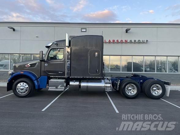 Peterbilt 567 Autotractoare