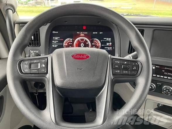 Peterbilt 567 Autobasculanta