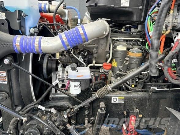 Peterbilt 567 Utilaje construcții - Altele