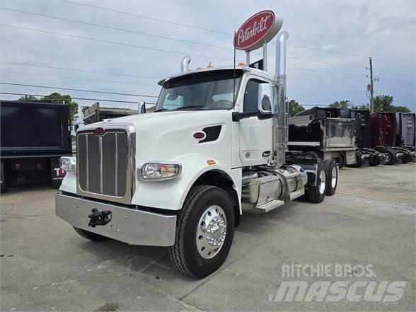 Peterbilt 567 Autotractoare
