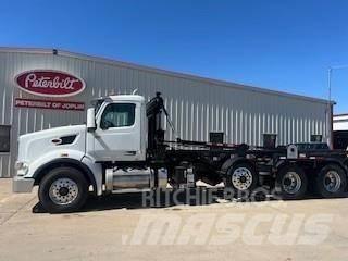 Peterbilt 567 Camion de deseuri