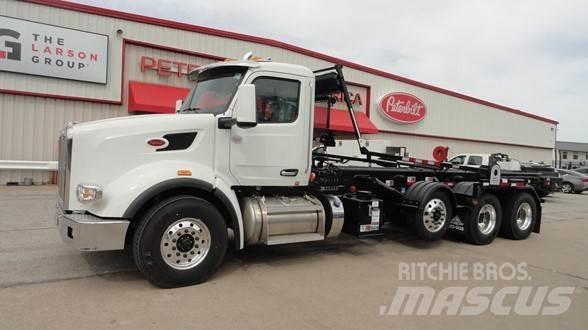 Peterbilt 567 Camion de deseuri