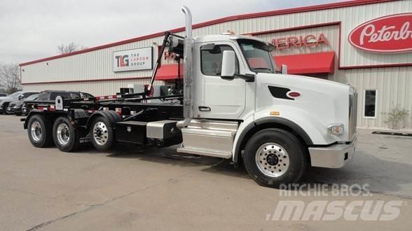 Peterbilt 567 Camion de deseuri
