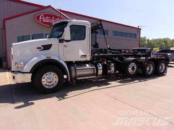 Peterbilt 567 Camion de deseuri