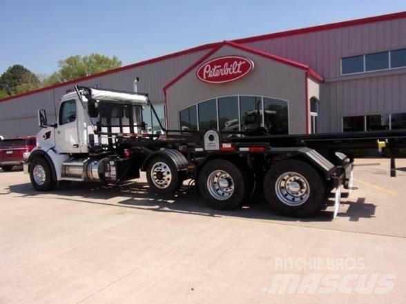 Peterbilt 567 Camion de deseuri