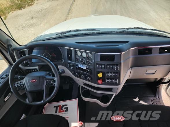 Peterbilt 567 Autotractoare