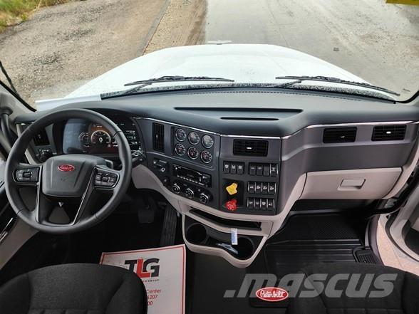 Peterbilt 567 Autotractoare
