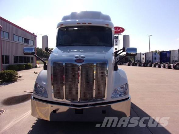 Peterbilt 579 Autotractoare