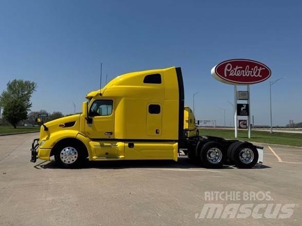 Peterbilt 579 Autotractoare