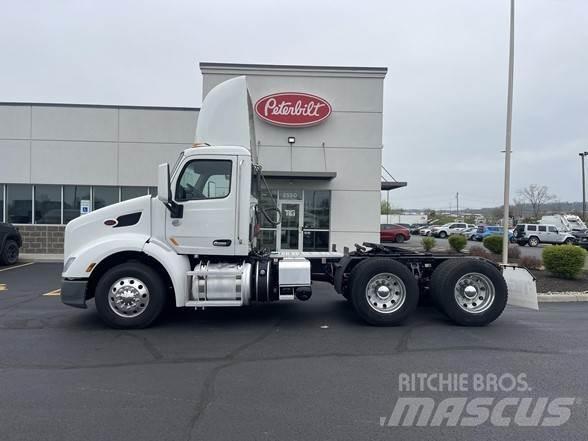 Peterbilt 579 Autotractoare