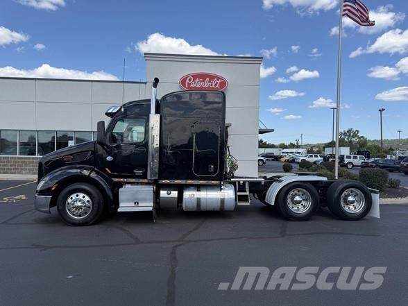Peterbilt 579 Autotractoare