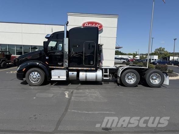 Peterbilt 579 Autotractoare