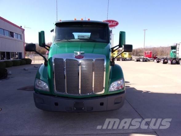 Peterbilt 579 Autotractoare