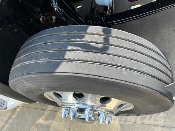 Peterbilt 579 Autotractoare